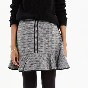 Madewell Black Textured Ruffle Mini Skirt Flirty Chic Size 2 B1410